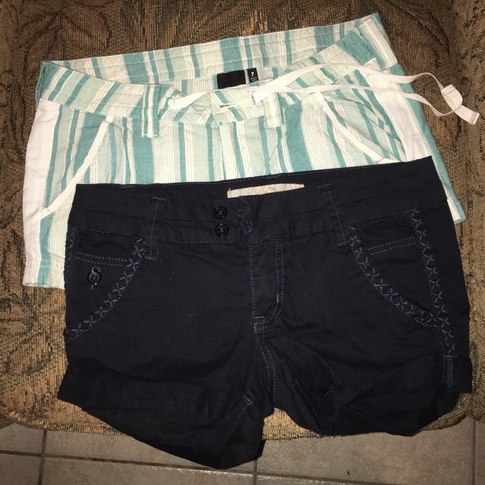 Lot of 2 shorts Freestyle Revolution & Hurley sz 7